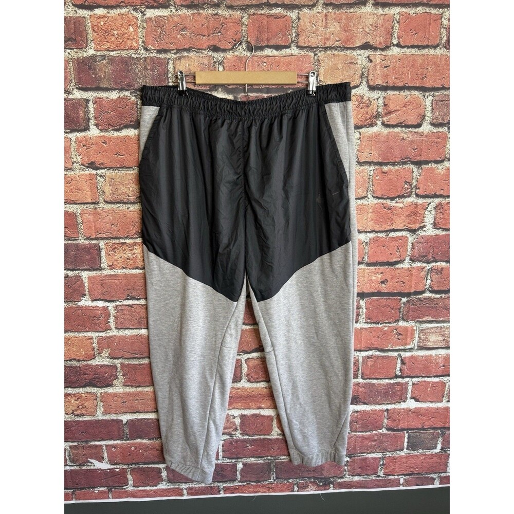 Nike Dri Fit Utility Core Fleece Pants Mens 3XL Gray Black Joggers AJ7032-063